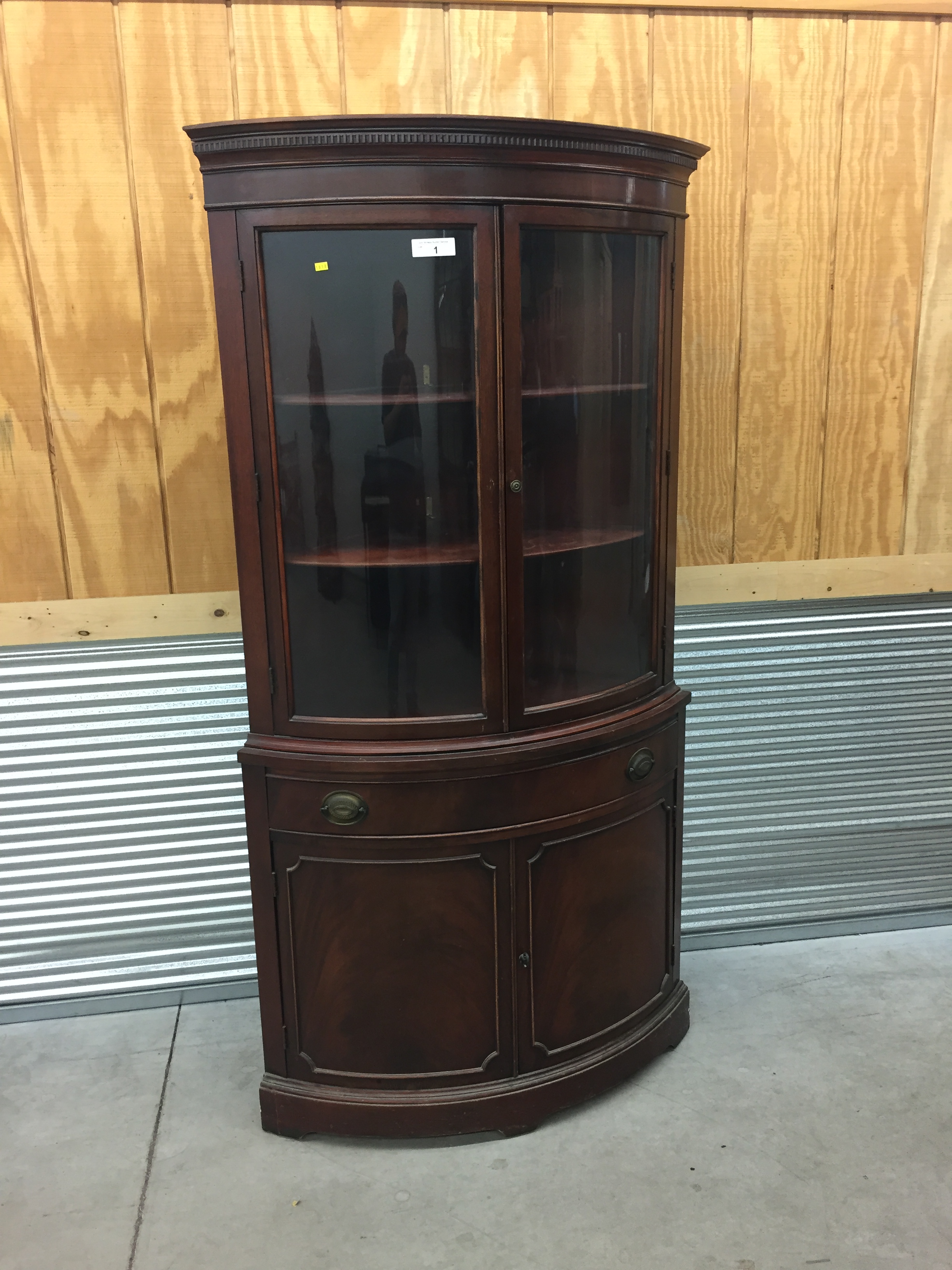 7/147/21 Online Furniture Auction Hess Auction Group
