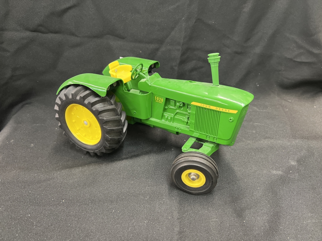 Online Only Toy & Train Auction