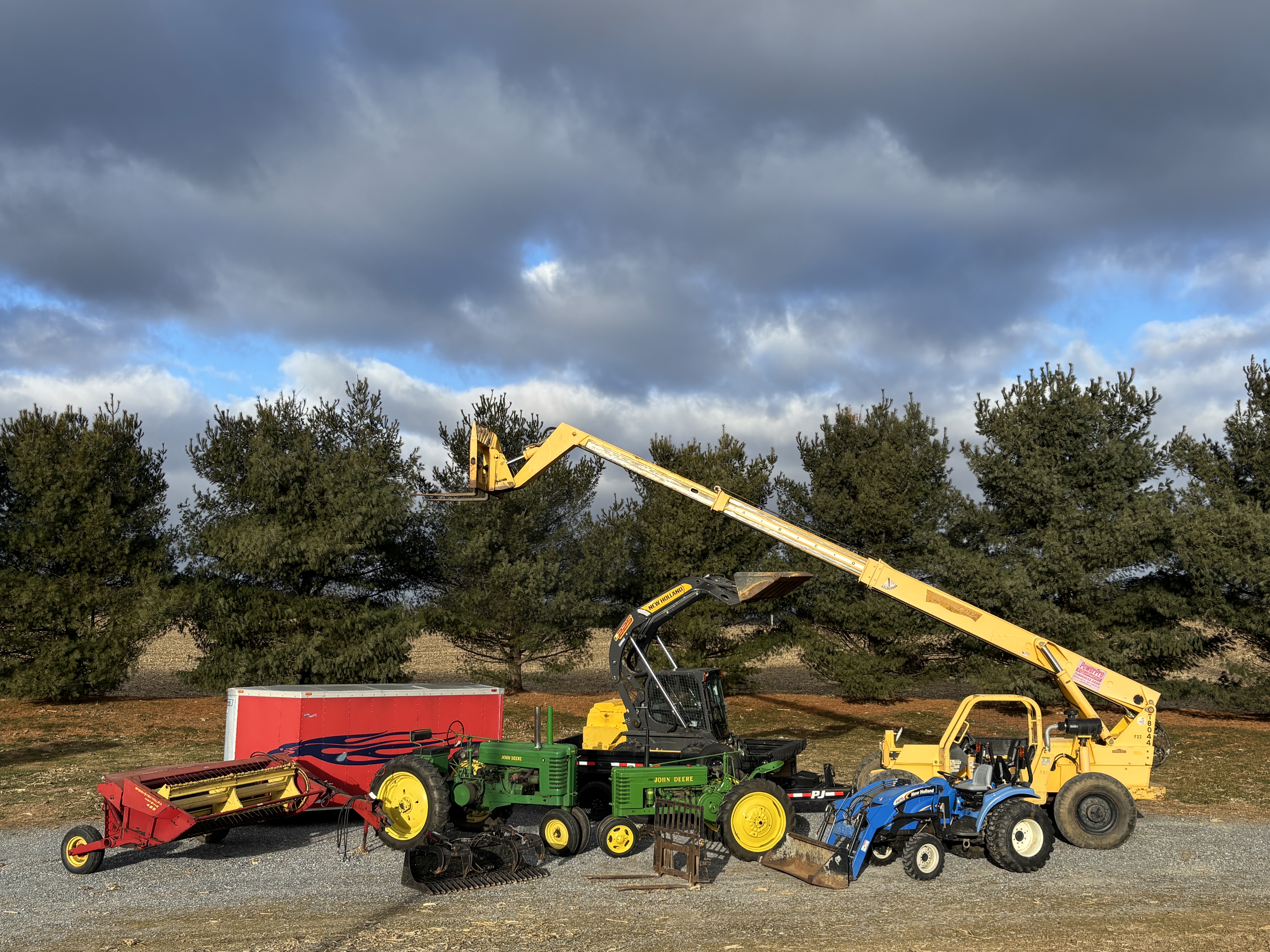 TRADESMEN & INDUSTRIAL DIVISION