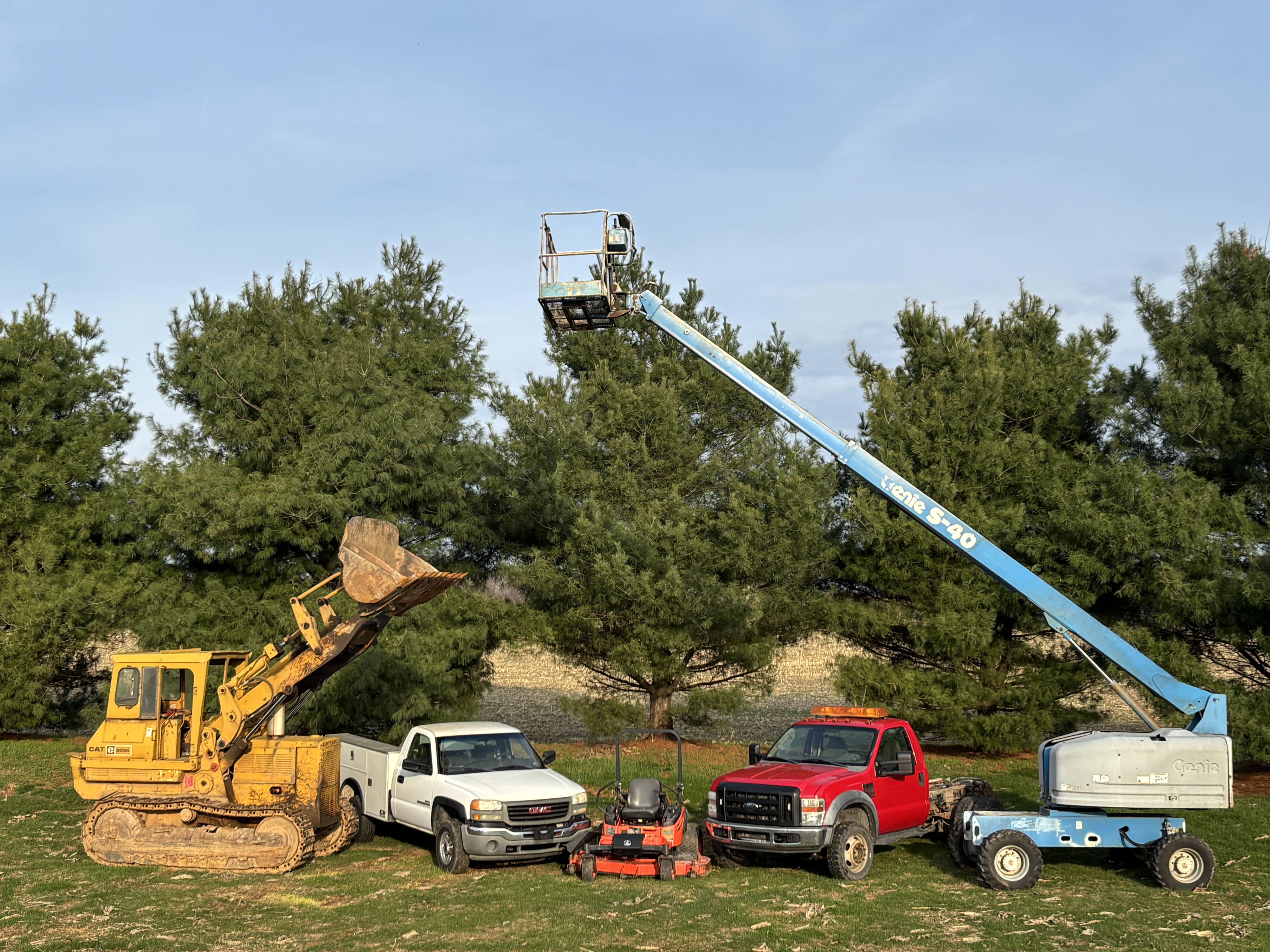 TRADESMEN & INDUSTRIAL DIVISION