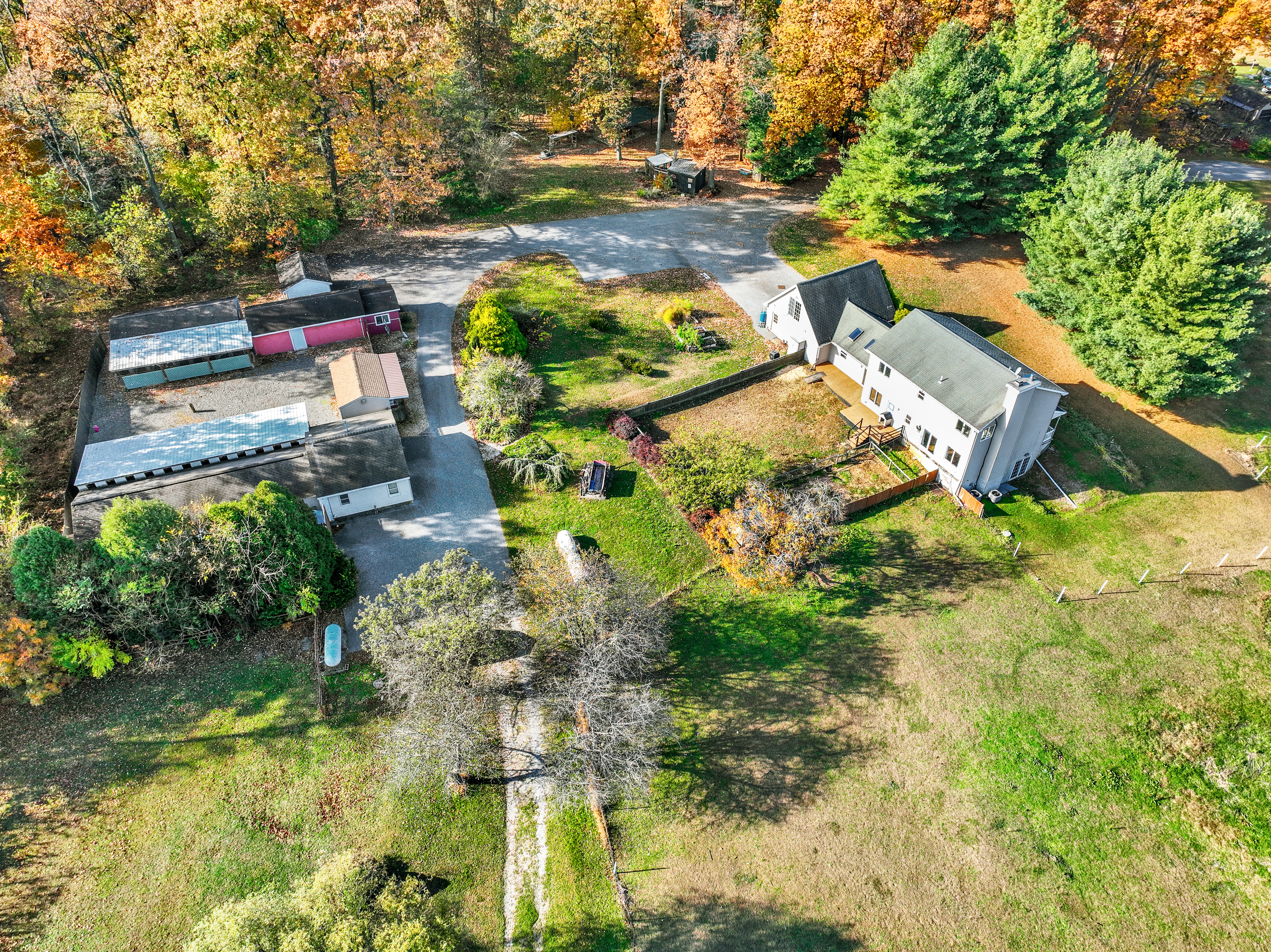 8 ACRE COMMERCIAL OPPORTUNITY W/ 4 BEDROOM HOME