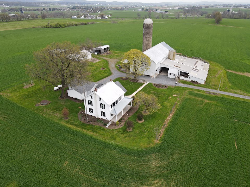 EXPANSIVE 53.40 ACRE FARM WITH 6 BEDROOM HOME
